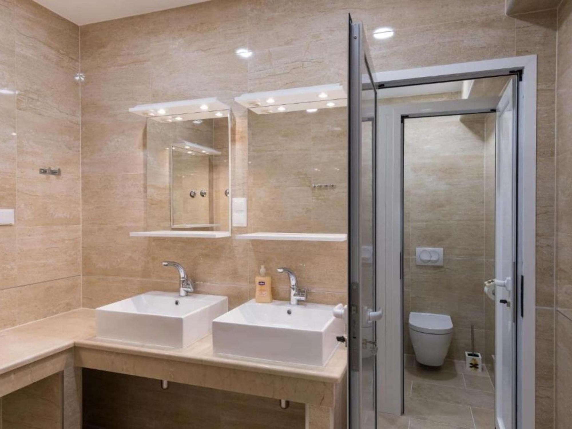Vakantiehuis Free Bird - Bed In Five Bed Mixed 4 *