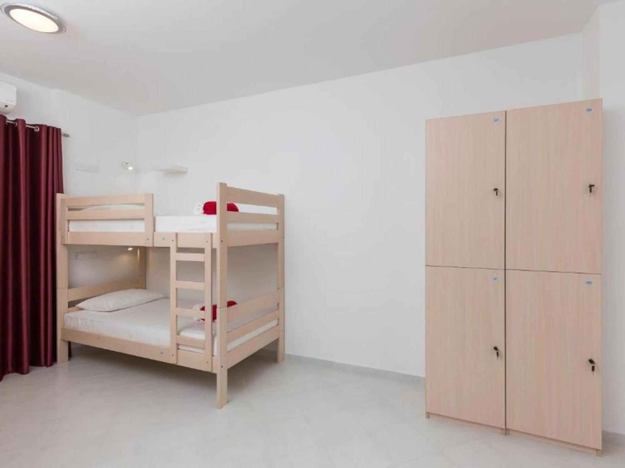 Free Bird - Bed In Five Bed Mixed 4 Holiday home Dubrovnik