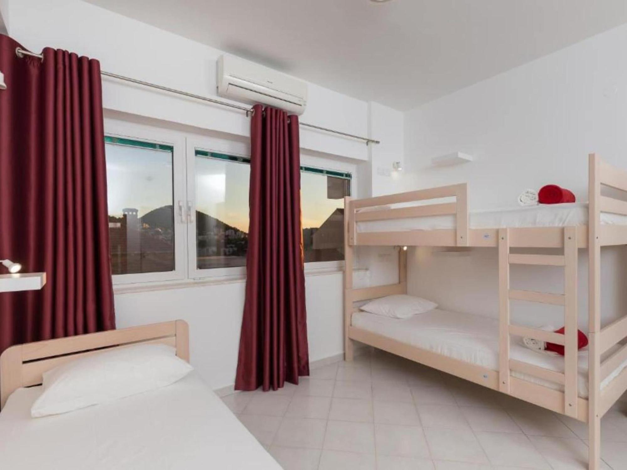 Free Bird - Bed In Five Bed Mixed 4