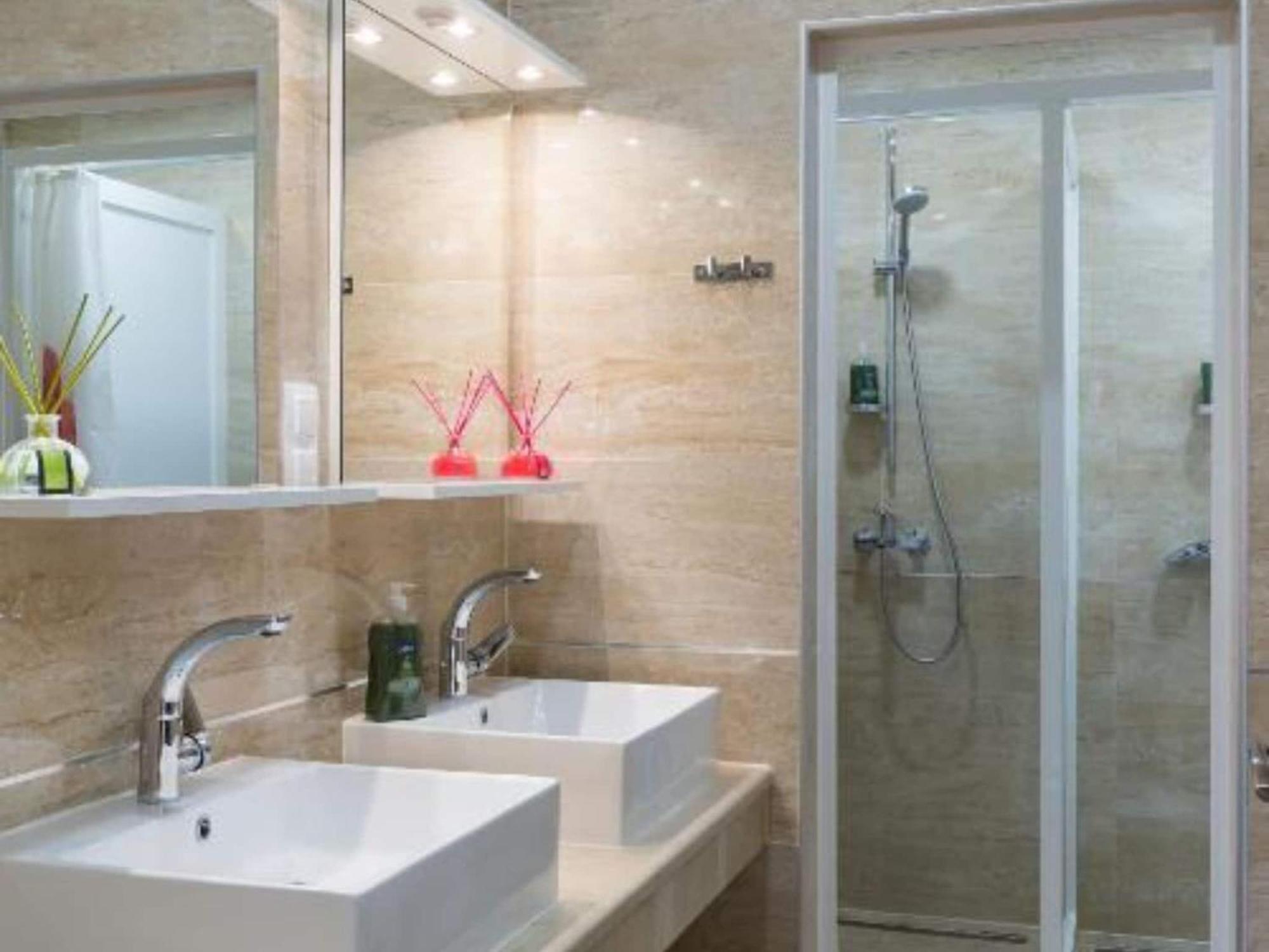 Free Bird - Bed In Five Bed Mixed 4 * Dubrovnik